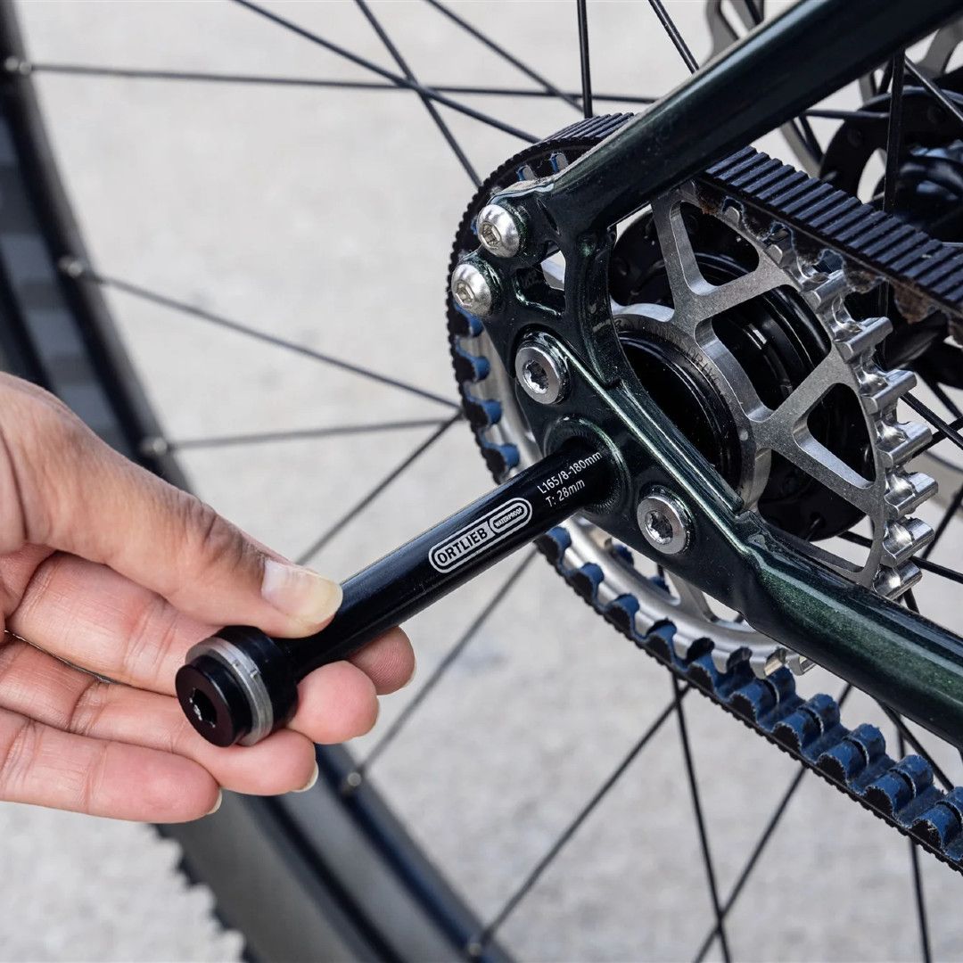 Ortlieb Läpiakseli M6 Connector, 1.00mm