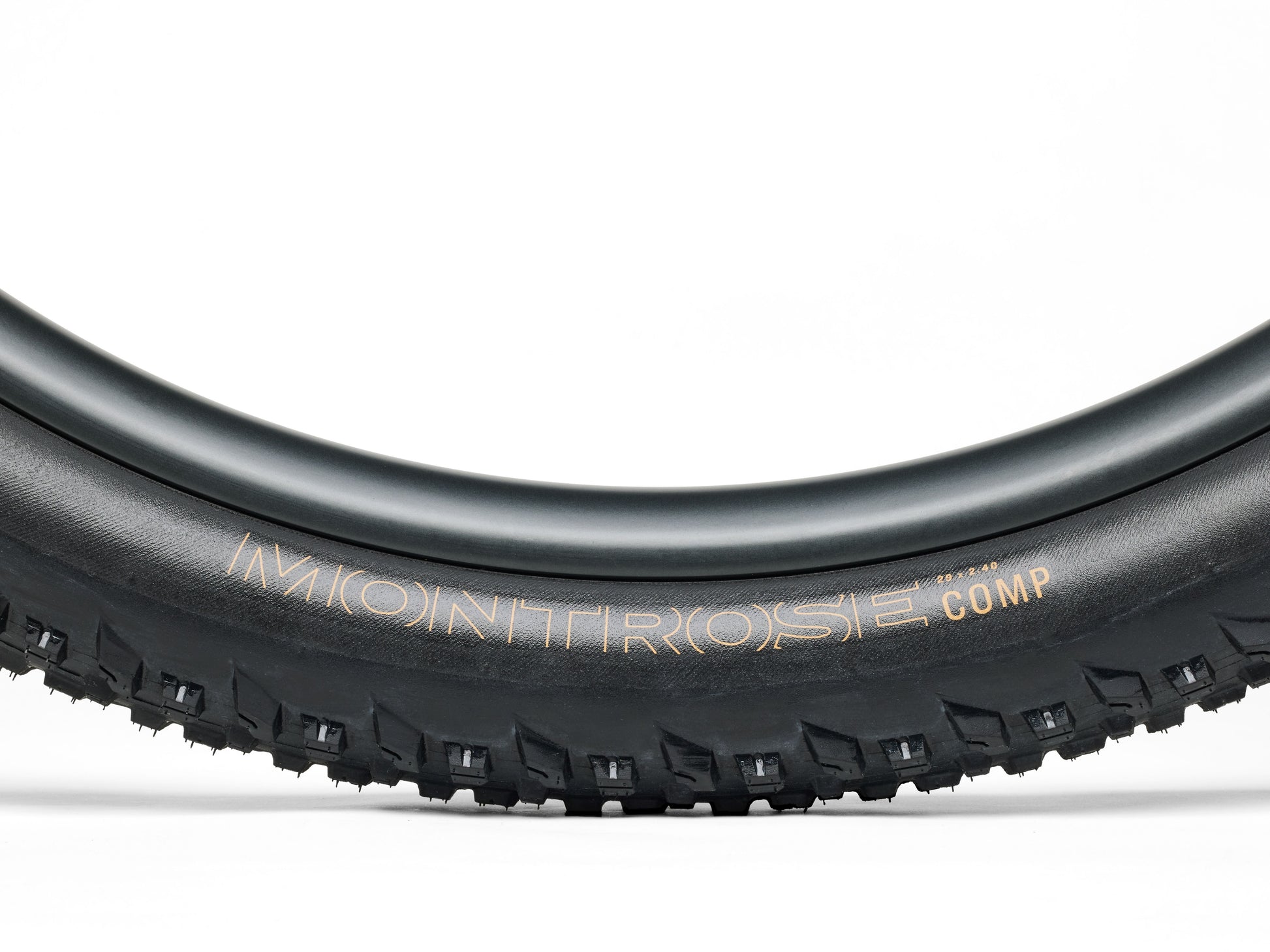 Bontrager Montrose Comp XR MTB 27.5x2.4"