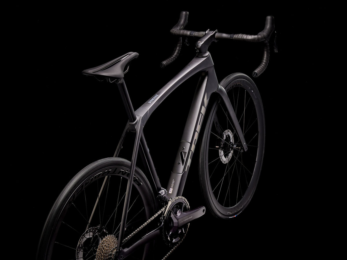 Trek Domane SLR 7 Gen 4 – maantiepyörä, Ultegra Di2