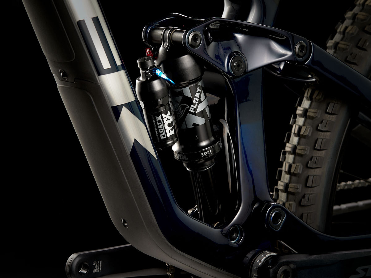 Trek Slash 9.7 Gen 5 L Carbon Blue Smoke/Trek Black