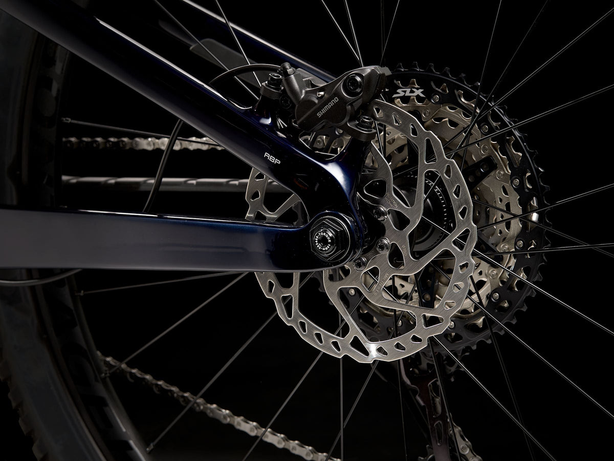 Trek Slash 9.7 Gen 5 L Carbon Blue Smoke/Trek Black