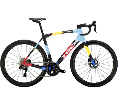 Trek Domane SLR 9 Gen 4 Trek Domane SLR 9 Gen 4