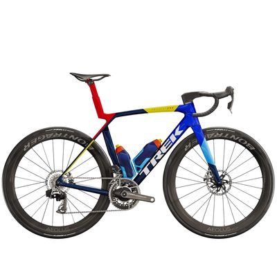 Trek Madone SLR 9 AXS Gen 8 Trek Madone SLR 9 AXS Gen 8